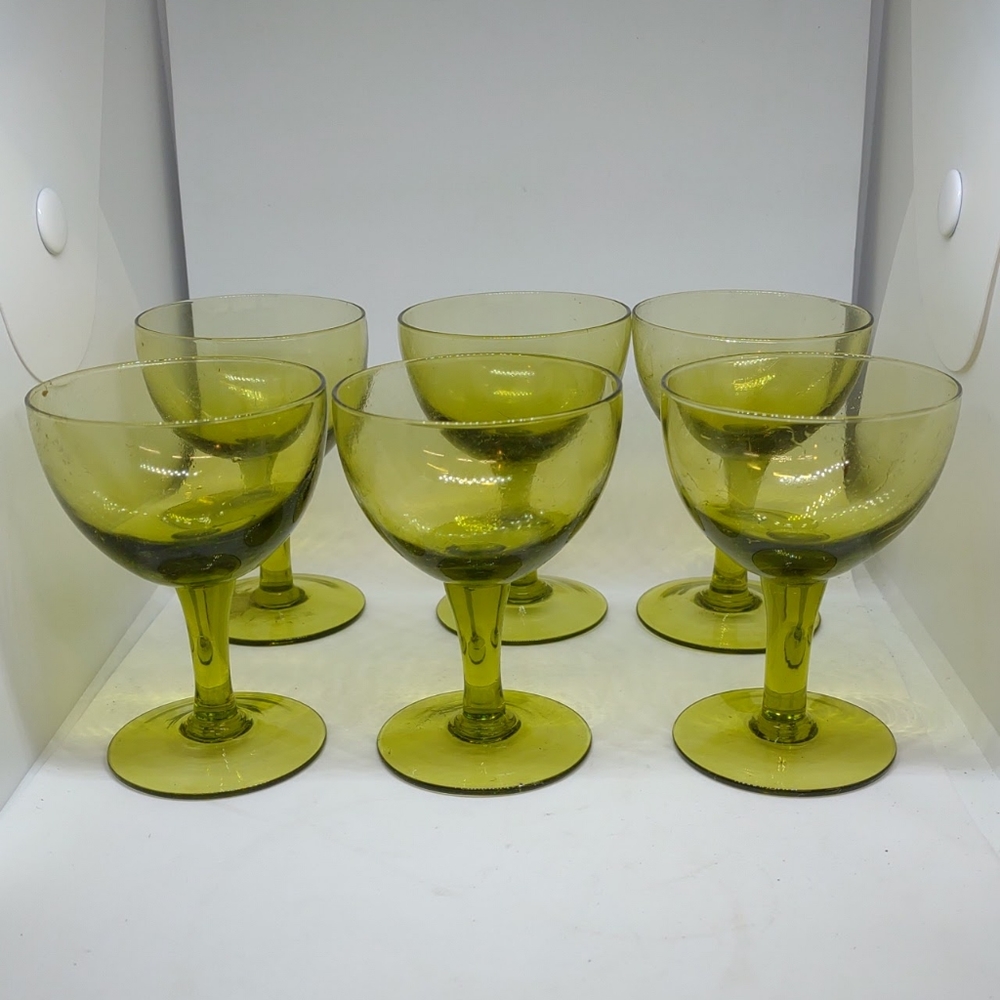 Vintage Olive Green 3 1/2" Glass Wine / Champagne / Sherbet  3 1/2"h & 2 1/2"d